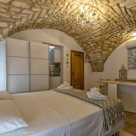 Διαμέρισμα La Casetta Di Pietra *